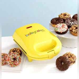 Babycakes Mini Donut Maker